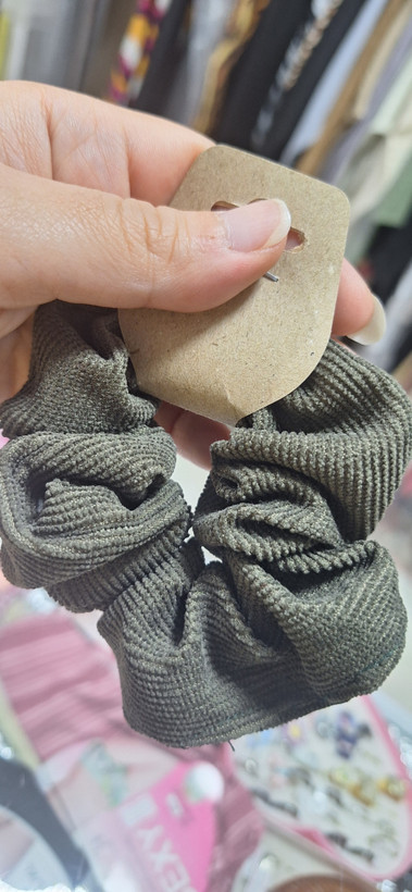 کش مو پارچهای کبریتی مدل پاپیونی