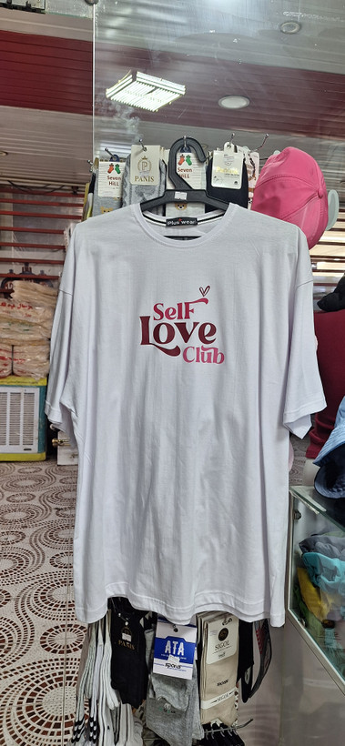 تیشرت زنانه سفید طرح Self Love Club